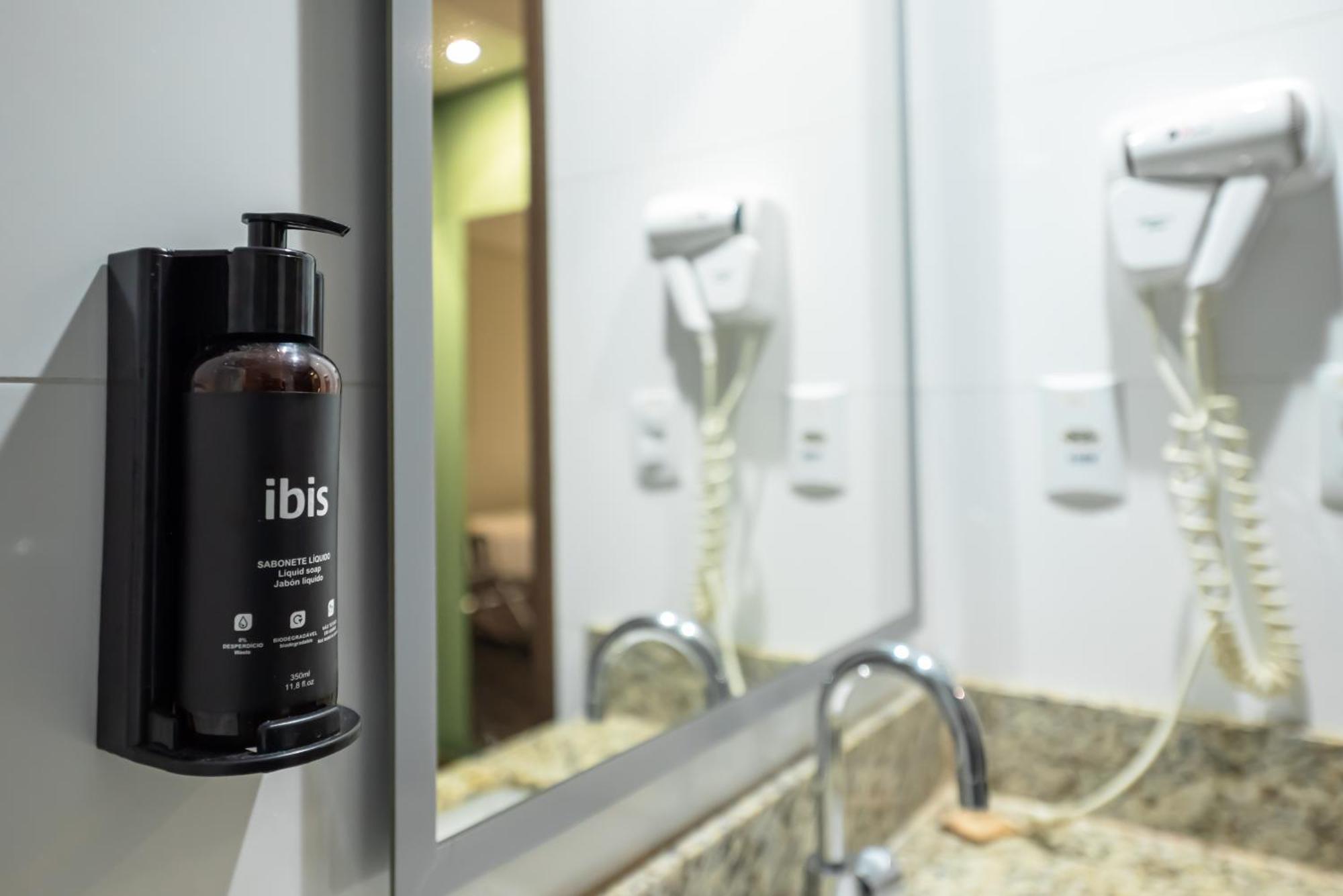 Ibis Styles Nazaré